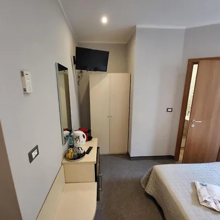 Hotel Garni Rosmari 2*